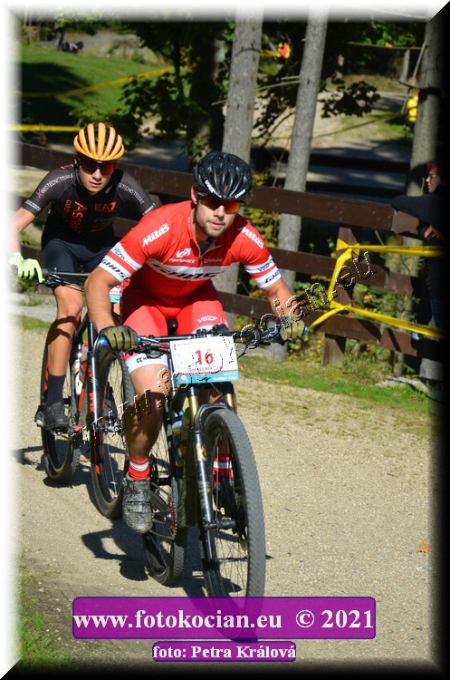 Náhled obrázku: 2021-9134-CTAuthor-16.JPG