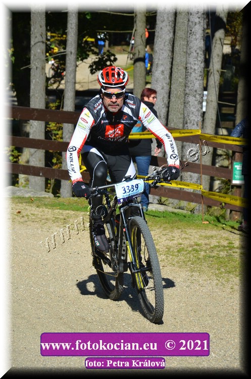 Náhled obrázku: 2021-9223-CTAuthor-3339.JPG