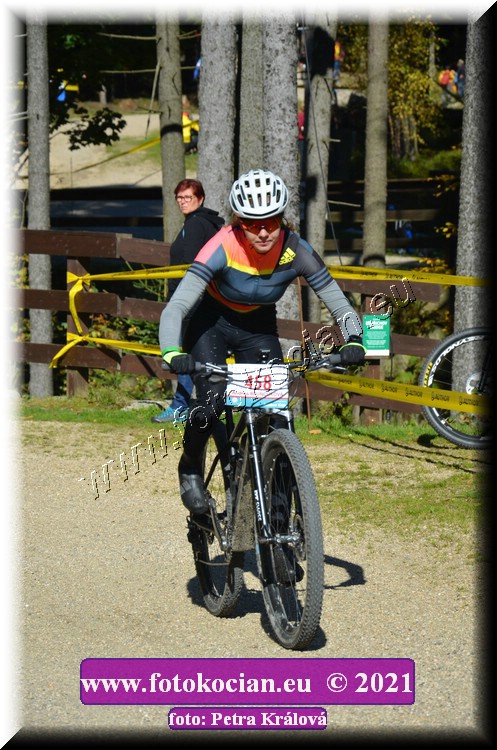 Náhled obrázku: 2021-9283-CTAuthor-458.JPG