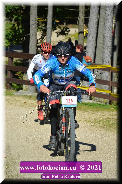 Náhled obrázku: 2021-9289-CTAuthor-136.JPG