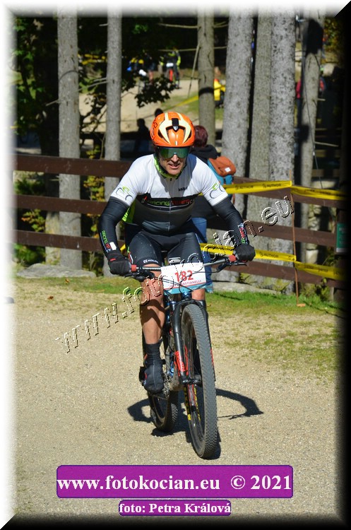 Náhled obrázku: 2021-9293-CTAuthor-182.JPG