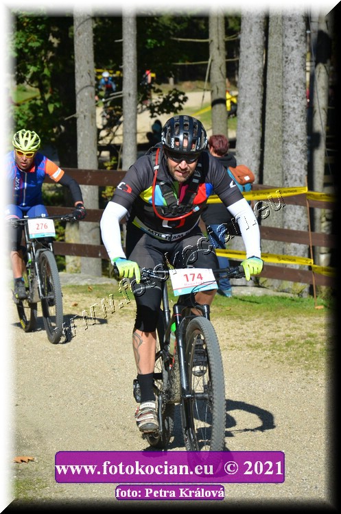 Náhled obrázku: 2021-9302-CTAuthor-174.JPG