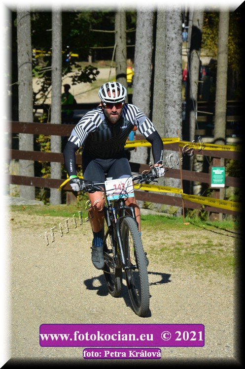 Náhled obrázku: 2021-9319-CTAuthor-143.JPG