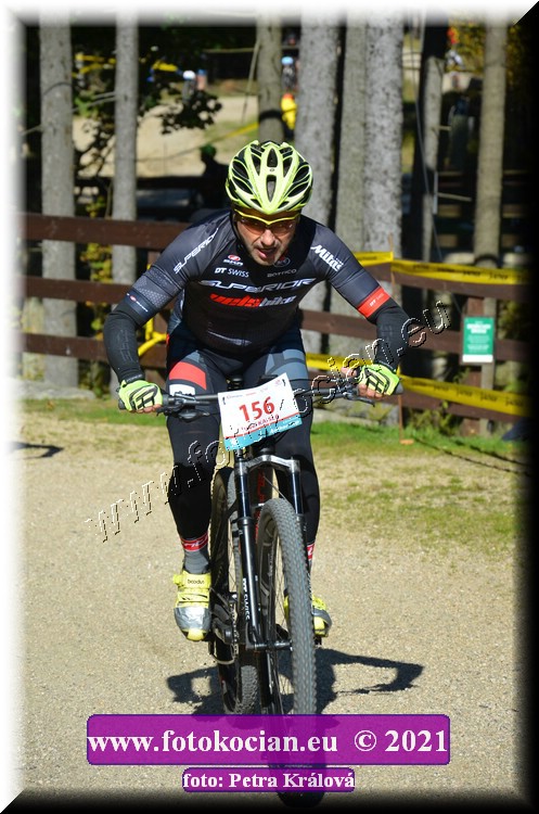 Náhled obrázku: 2021-9325-CTAuthor-156.JPG