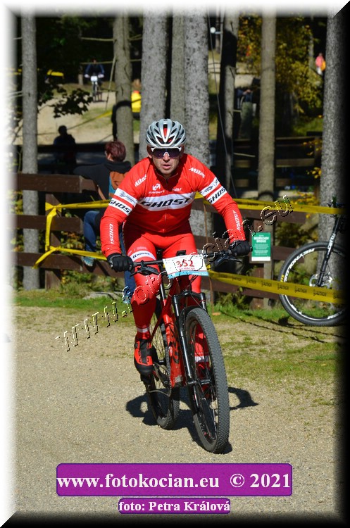 Náhled obrázku: 2021-9336-CTAuthor-352.JPG