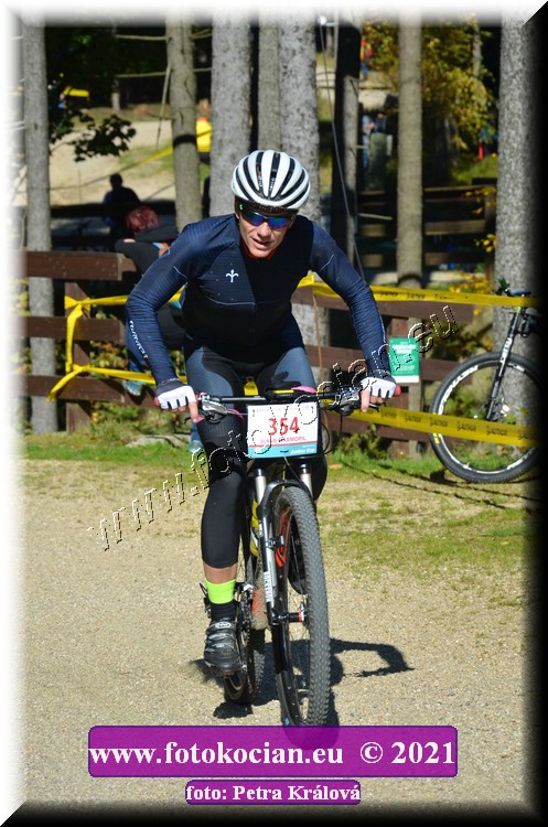 Náhled obrázku: 2021-9340-CTAuthor-354.JPG