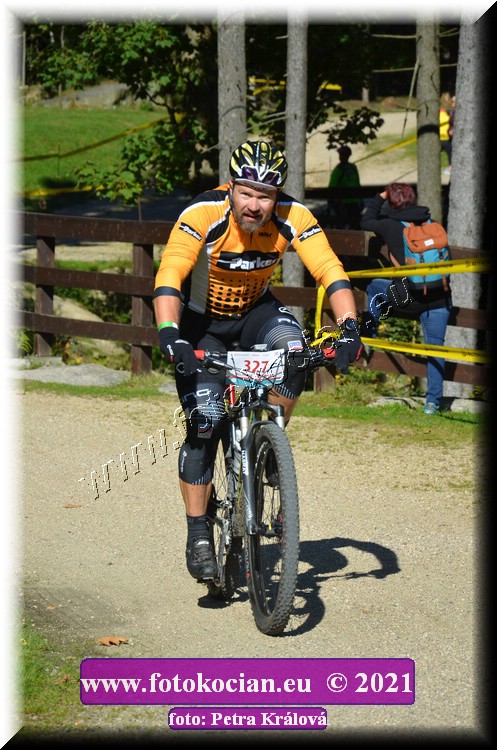 Náhled obrázku: 2021-9354-CTAuthor-327.JPG