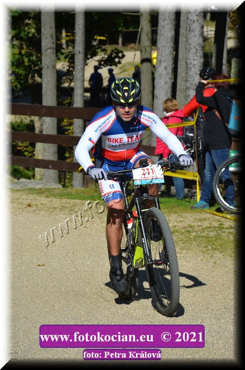 Náhled obrázku: 2021-9392-CTAuthor-211.JPG