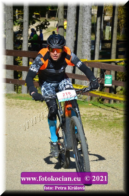 Náhled obrázku: 2021-9425-CTAuthor-219.JPG