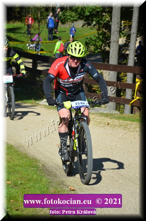 Náhled obrázku: 2021-9434-CTAuthor-3540.JPG