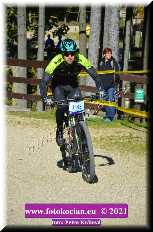 Náhled obrázku: 2021-9442-CTAuthor-3198.JPG