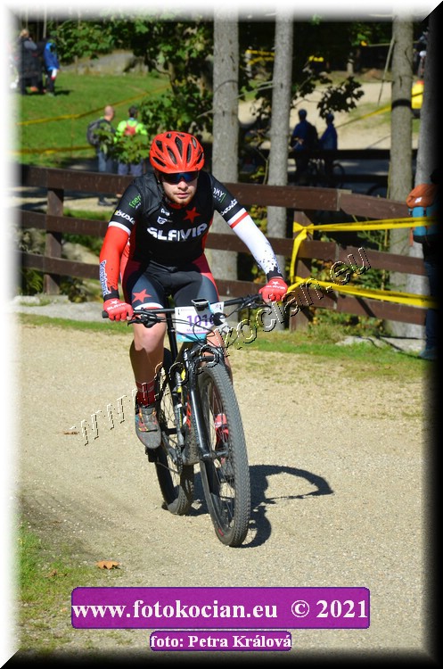 Náhled obrázku: 2021-9445-CTAuthor-1010.JPG