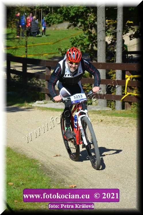 Náhled obrázku: 2021-9463-CTAuthor-3253.JPG