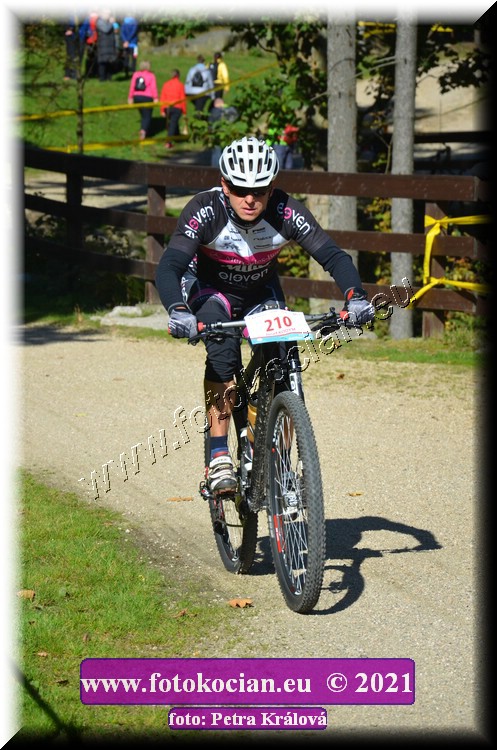 Náhled obrázku: 2021-9466-CTAuthor-210.JPG