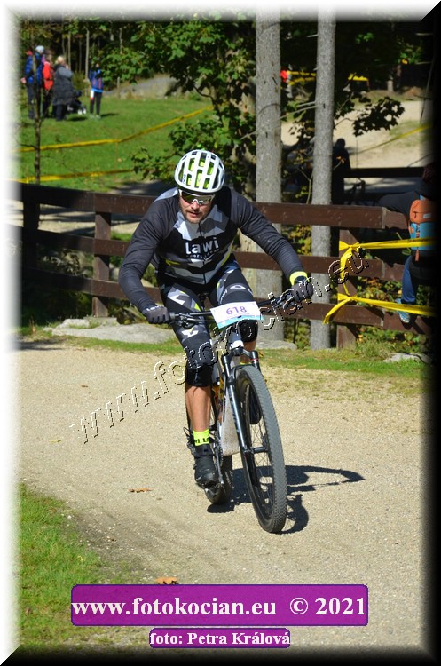 Náhled obrázku: 2021-9484-CTAuthor-618.JPG