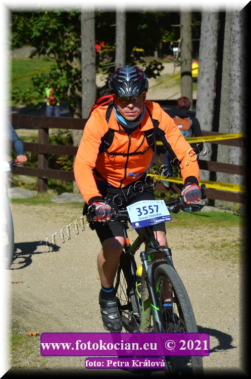 Náhled obrázku: 2021-9489-CTAuthor-3557.JPG