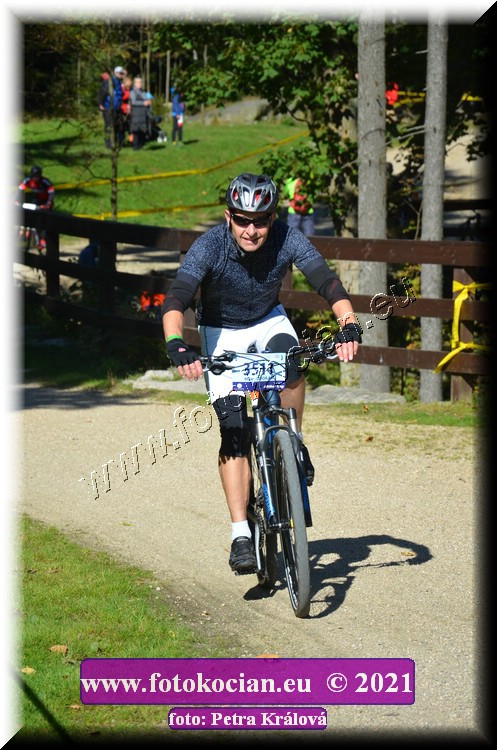 Náhled obrázku: 2021-9499-CTAuthor-3511.JPG