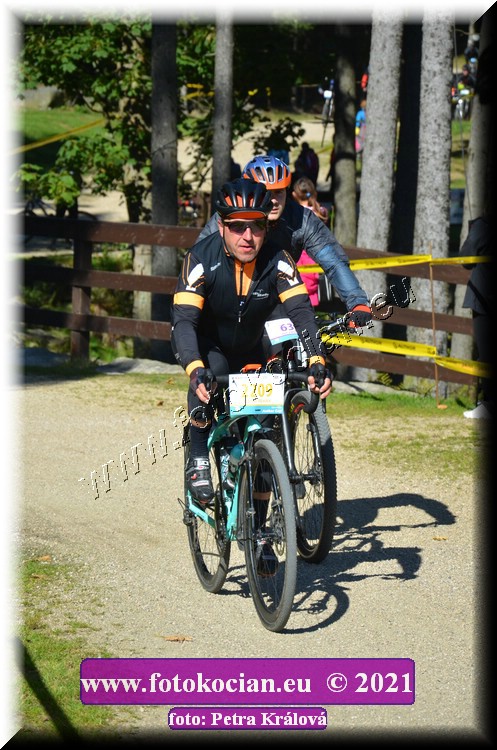 Náhled obrázku: 2021-11078-CTAuthor-2209.JPG