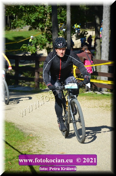 Náhled obrázku: 2021-11083-CTAuthor-1255.JPG