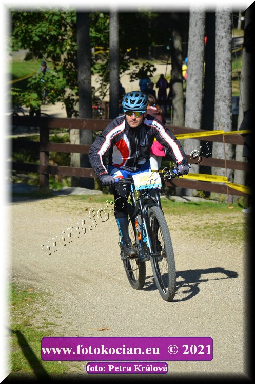 Náhled obrázku: 2021-11093-CTAuthor-2057.JPG