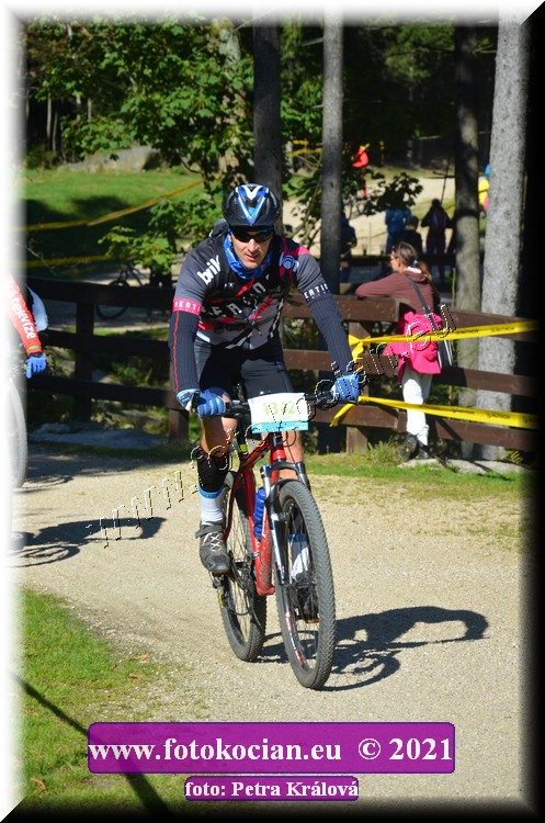 Náhled obrázku: 2021-11094-CTAuthor-1342.JPG