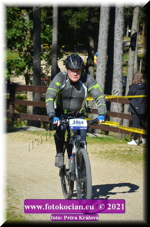 Náhled obrázku: 2021-11097-CTAuthor-3064.JPG