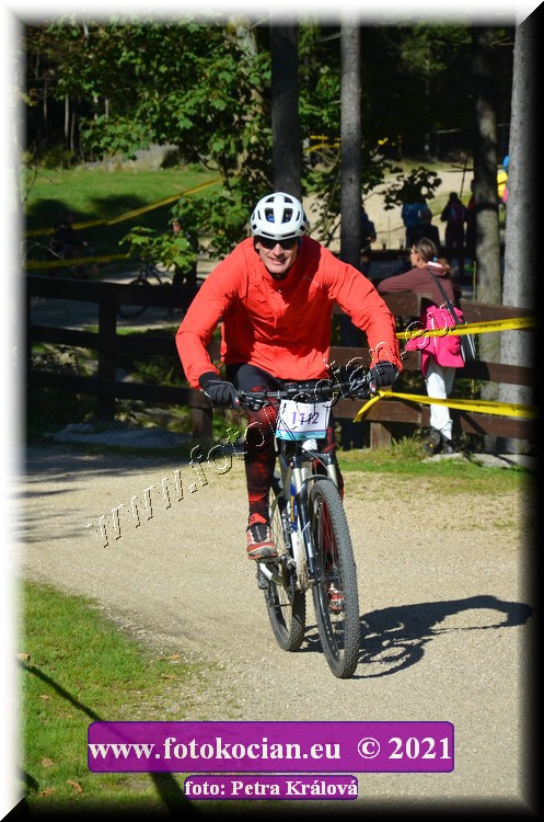 Náhled obrázku: 2021-11099-CTAuthor-1112.JPG