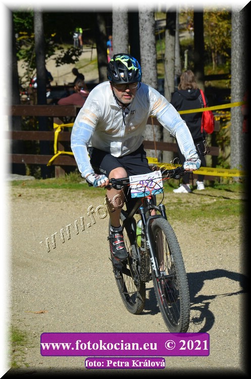 Náhled obrázku: 2021-11123-CTAuthor-952.JPG