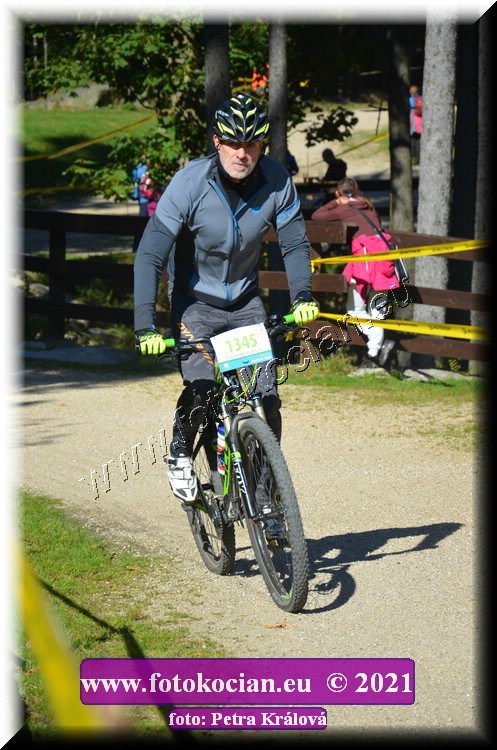 Náhled obrázku: 2021-11133-CTAuthor-1345.JPG