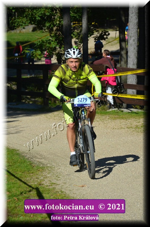 Náhled obrázku: 2021-11152-CTAuthor-3279.JPG