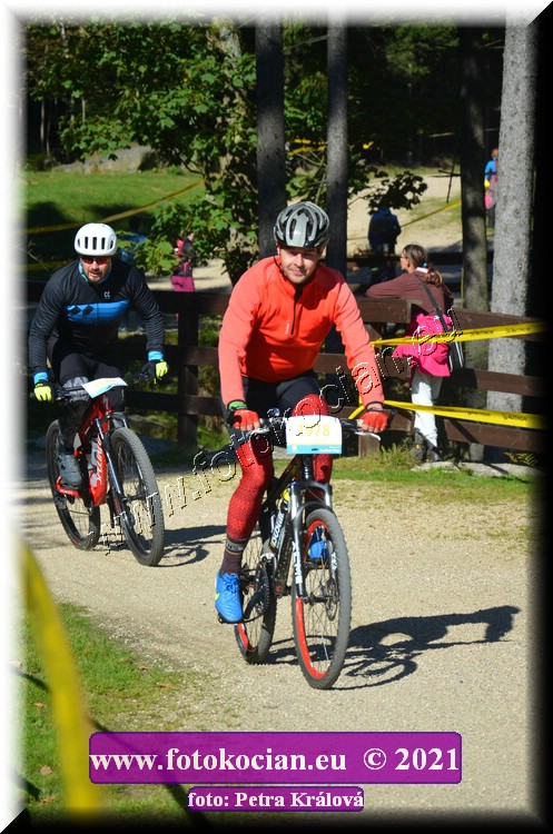 Náhled obrázku: 2021-11154-CTAuthor-1978.JPG