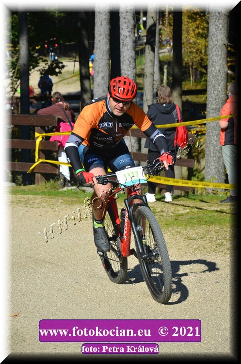 Náhled obrázku: 2021-11157-CTAuthor-1217.JPG