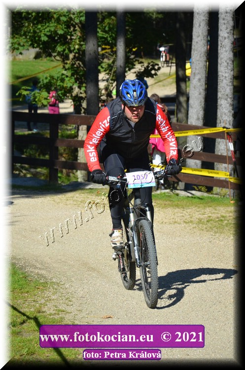 Náhled obrázku: 2021-11180-CTAuthor-1057.JPG