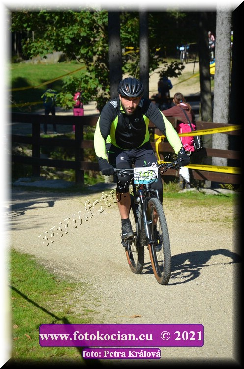 Náhled obrázku: 2021-11184-CTAuthor-1433.JPG