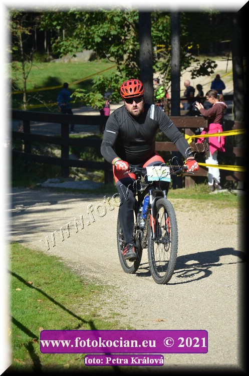 Náhled obrázku: 2021-11199-CTAuthor-1310.JPG