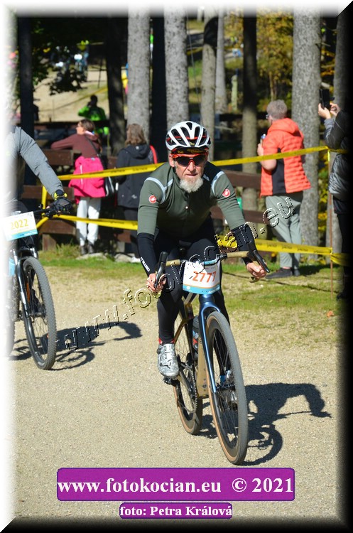 Náhled obrázku: 2021-11210-CTAuthor-2777.JPG