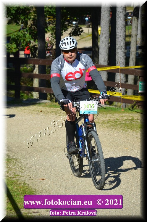 Náhled obrázku: 2021-11224-CTAuthor-1415.JPG