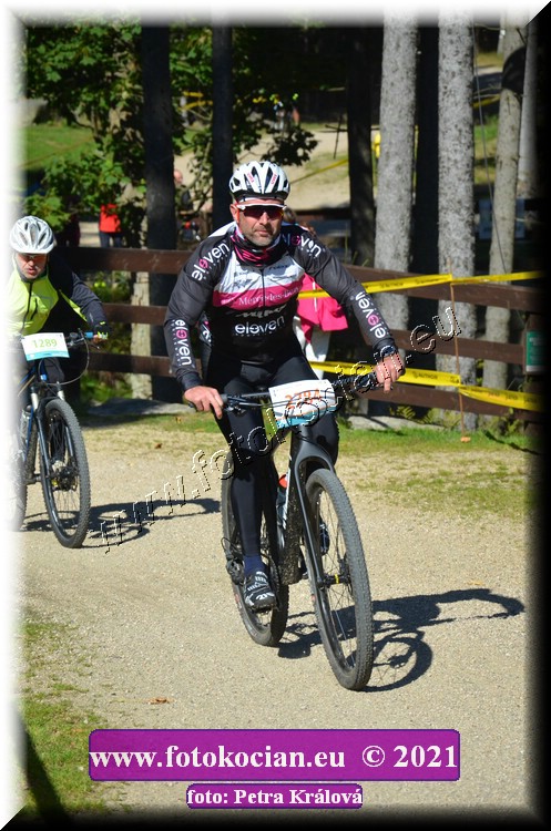 Náhled obrázku: 2021-11227-CTAuthor-2784.JPG