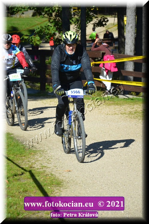 Náhled obrázku: 2021-11236-CTAuthor-3566.JPG