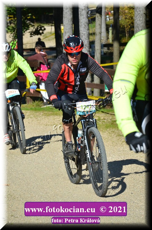 Náhled obrázku: 2021-11245-CTAuthor-1241.JPG