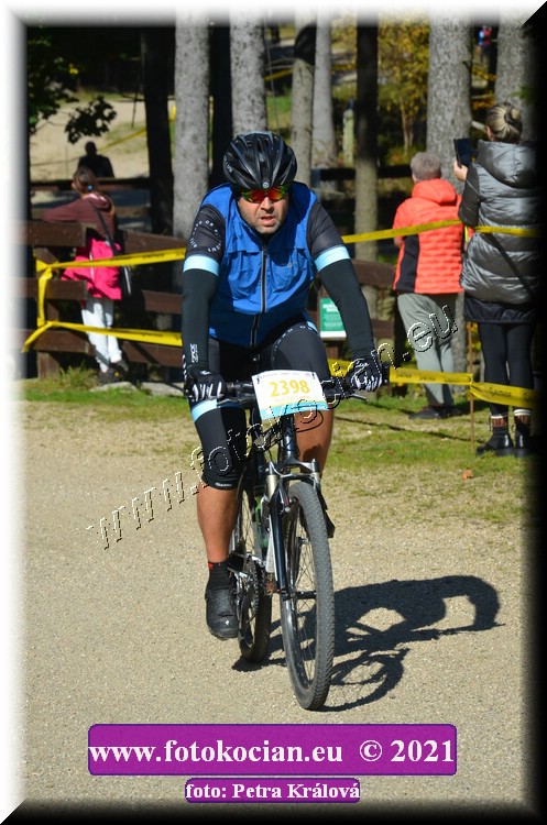 Náhled obrázku: 2021-11260-CTAuthor-2398.JPG