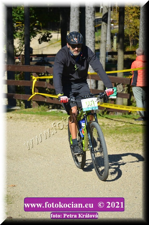 Náhled obrázku: 2021-11269-CTAuthor-1321.JPG