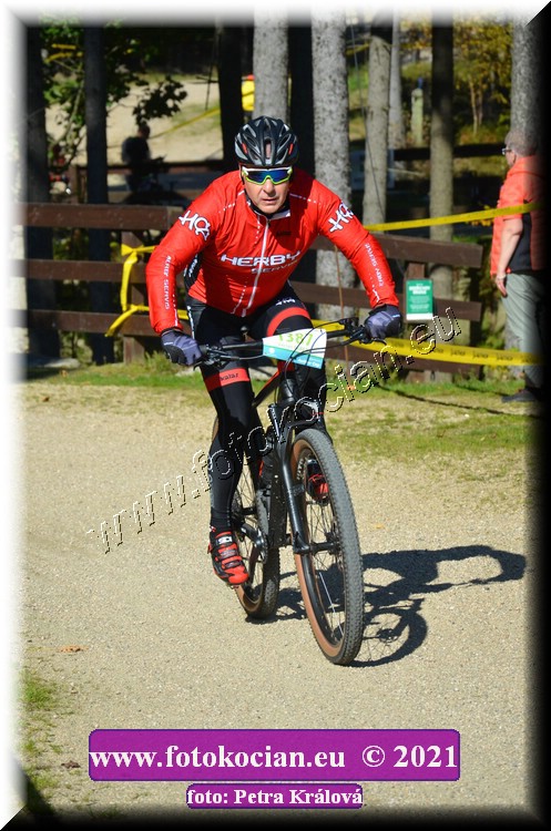 Náhled obrázku: 2021-11277-CTAuthor-1387.JPG