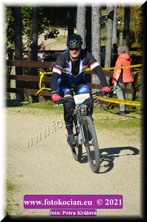 Náhled obrázku: 2021-11288-CTAuthor-2514.JPG