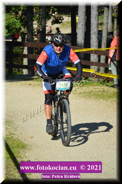 Náhled obrázku: 2021-11290-CTAuthor-1370.JPG