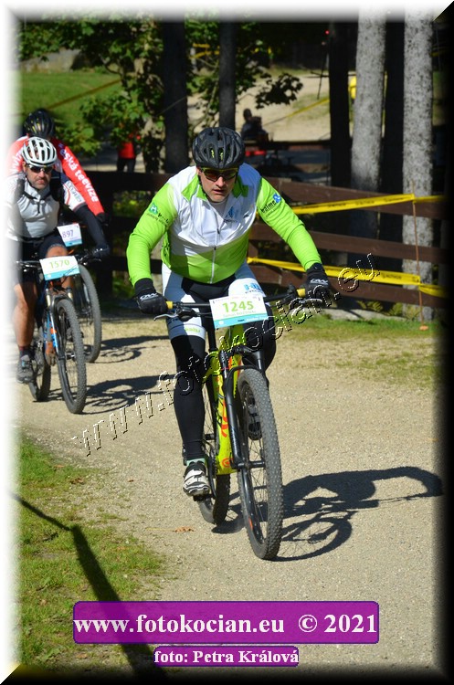 Náhled obrázku: 2021-11304-CTAuthor-1245.JPG