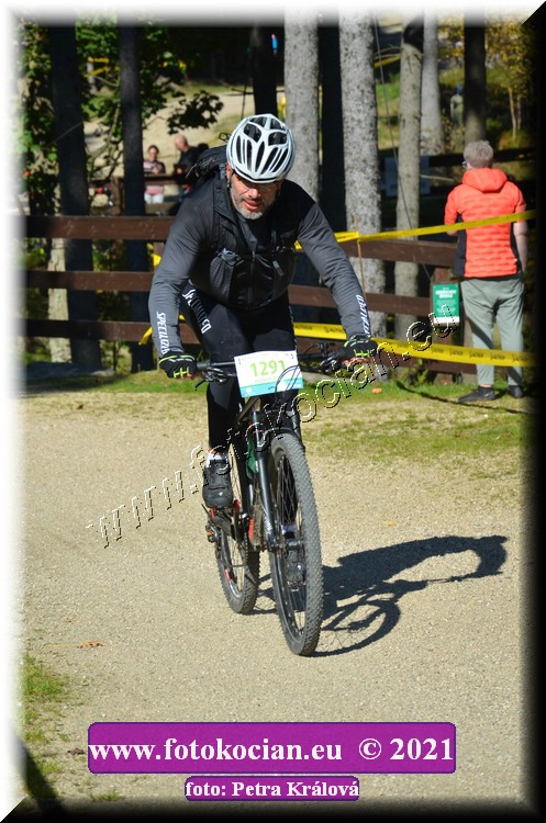 Náhled obrázku: 2021-11318-CTAuthor-1291.JPG