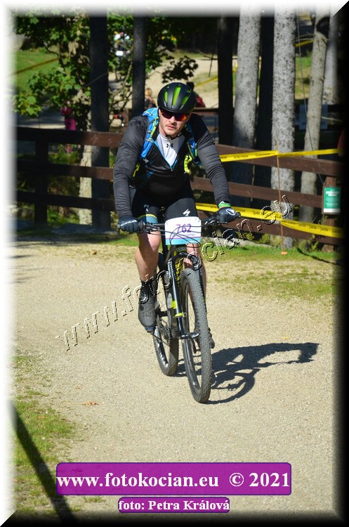 Náhled obrázku: 2021-11330-CTAuthor-762.JPG