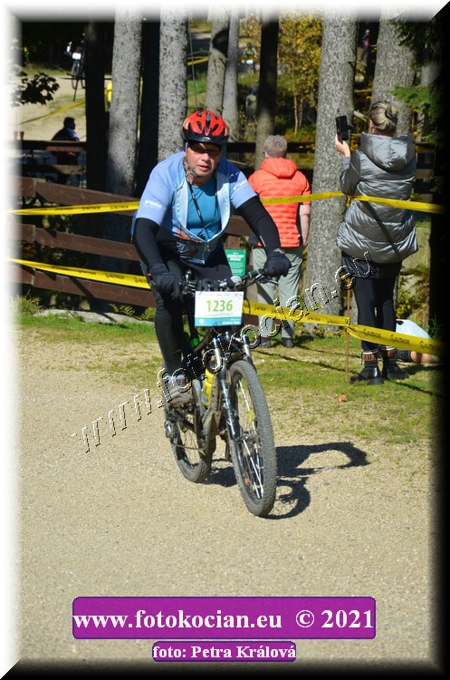 Náhled obrázku: 2021-11336-CTAuthor-1236.JPG