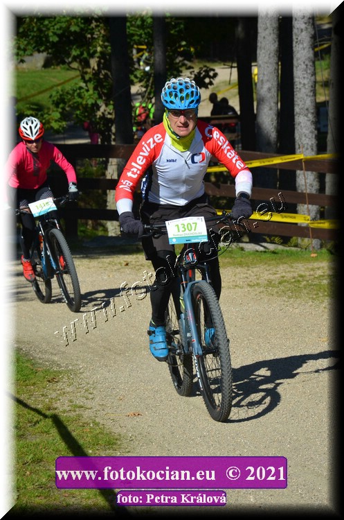 Náhled obrázku: 2021-11338-CTAuthor-1307.JPG